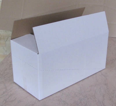 Opakowanie tekturowe, pudełko, karton klapowy ze zrywką w formie tacki, wykonany z tektury trój lub pięciowarstwowej